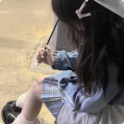 我爱她海报